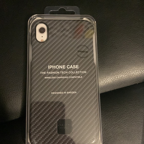 Happy Plugs XR Phone Cases- Set of 3 - Picture 4 of 4